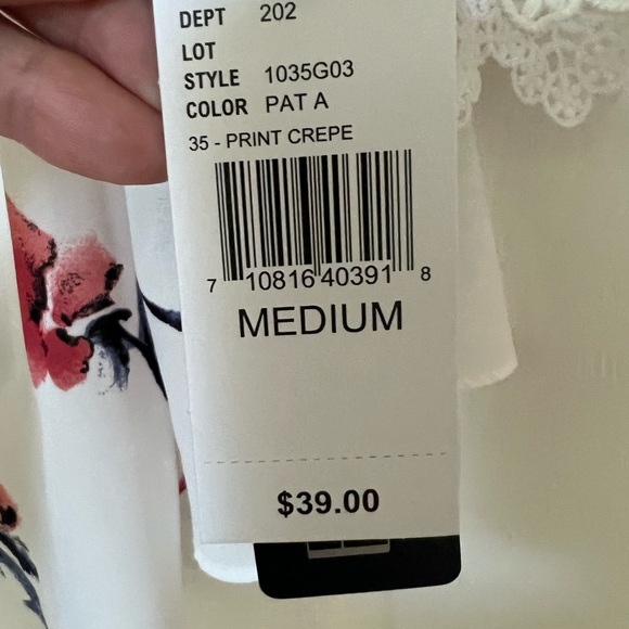 Bcx Floral off the shoulder Top with Lace - Picture 4 of 4